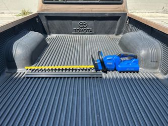Kobalt Gen4 40v 24-in Battery Hedge Trimmer **Tool Only**