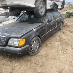 Mercedes Benz  500 SEL For Parts 