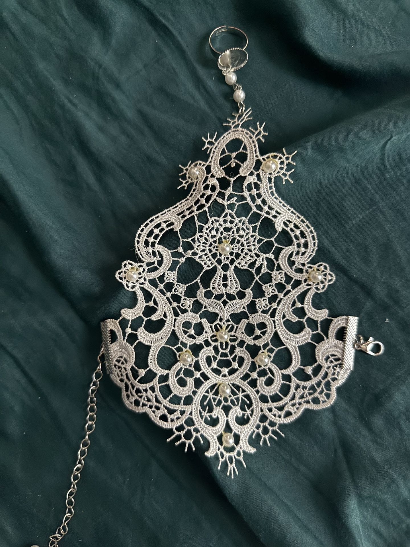 Hand Cuff Lace Pearl Rind One Side Bride Angel 