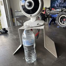 Heavy-Duty Outdoor Security Camera w/ Mounting Bracket