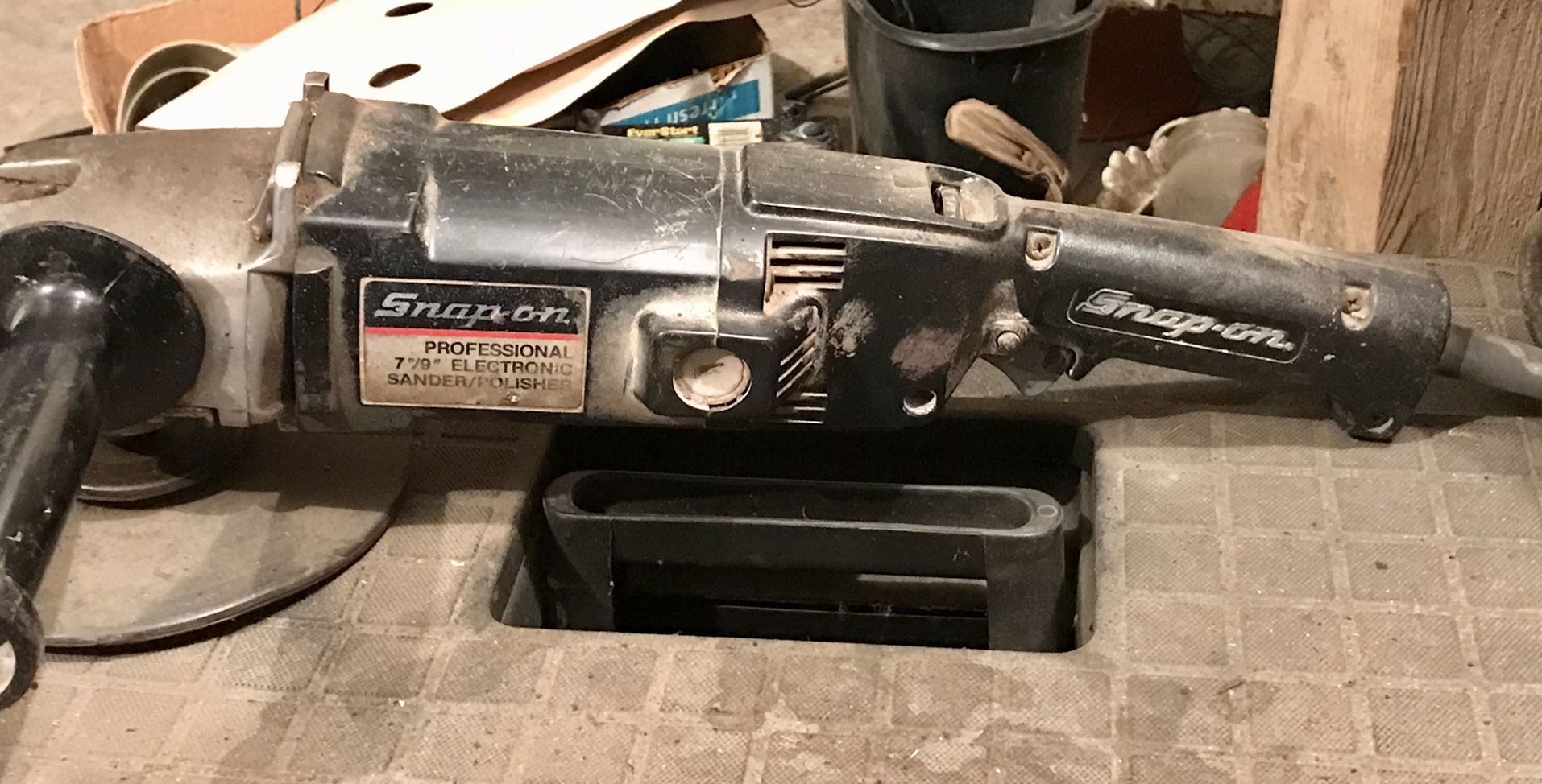 Snap-on Professional Electric Polisher And Sander