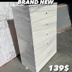 Brand New White 5 Drawer dresser