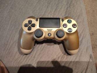 PS4 controller yellow/gold