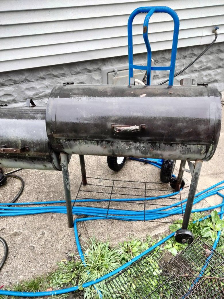 Smoke Master BBQ Grill