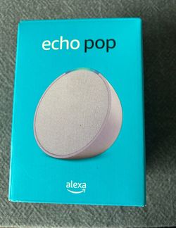 Echo Pop - 1st Gen - Full Sound Compact Smart Speaker - Glaciar White 