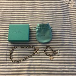 Tiffany’s Necklace And Bracelet Set