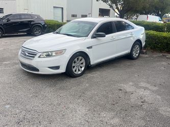 2011 Ford Taurus
