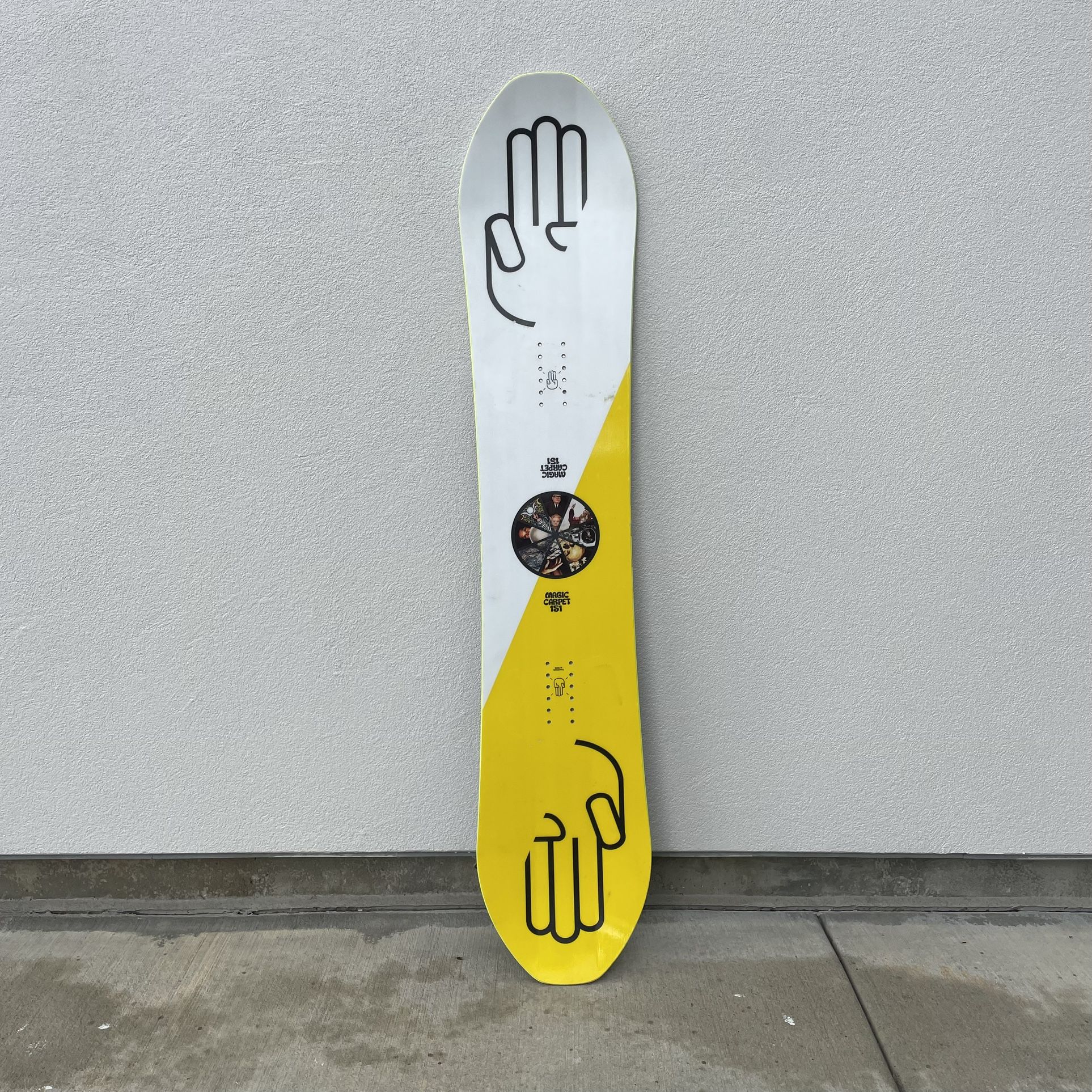 Bataleon Magic Carpet Snowboard Excellent