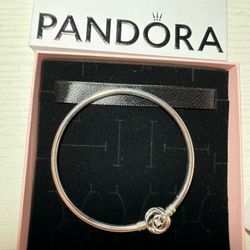 Pandora Clasp Bangle 7.5in
