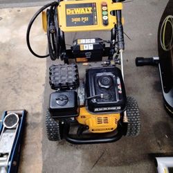 PRESSURE WASHER 