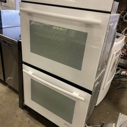 JENN AIR DOUBLE WALL OVEN BUILT IN WORKS LIKE NEW WARRANTY TONS OF DIFFERENT APPLIANCES ON SALE