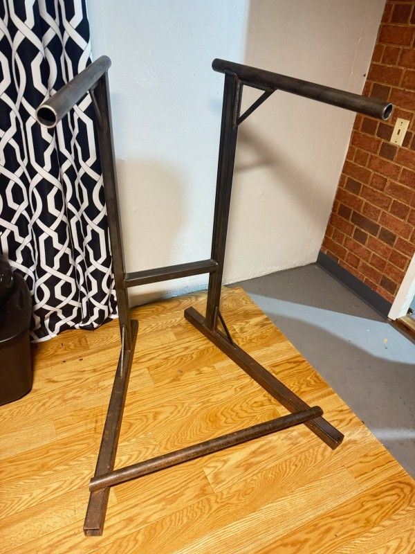 Dip Stand