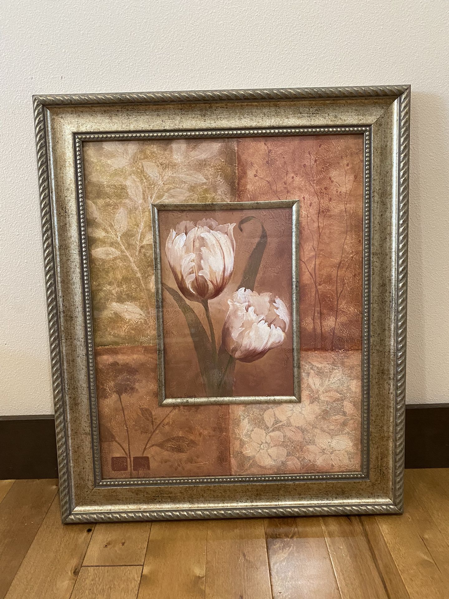 FREE Flower Portrait and Frame