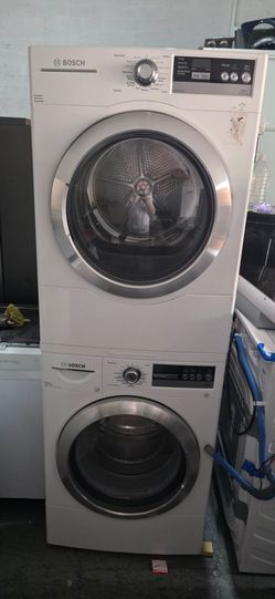 BOSCH STACKABLE 27 IN WASHER AND DRYER FRONT LOAD WORK PERFECTLY