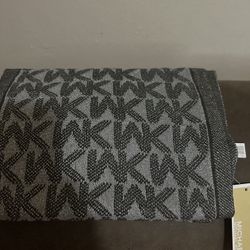Michael Kors Scarf 