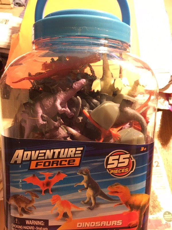Adventure Force- Dinosaurs Jumbo Bucket - 55 Pieces