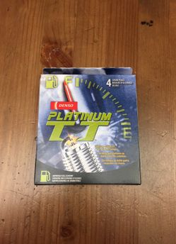 New 2002 Nissan Altima 4 cylinder spark plugs plugs