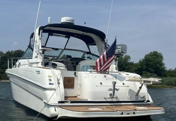 Do not let this one slip away , time and tide wait for nobody.  I’m selling my 1998 29 Sea Ray Sundancer  It lived most of its life in fresh water Mar