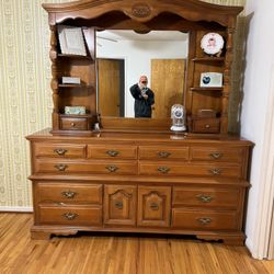 Dresser and 2 Nightstands