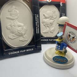 Disney Donald Duck Cookie Stamp  And 2 Flip Cookie Molds 