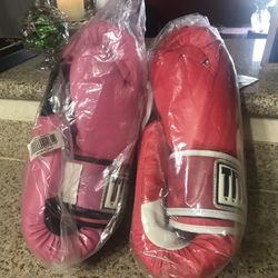 TITLE boxing Gloves 12oz (2 Pairs )