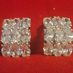 925.Silver CZ's Stone Ice Earrings 