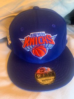 New York Knicks Fitted SnapBack Hat
