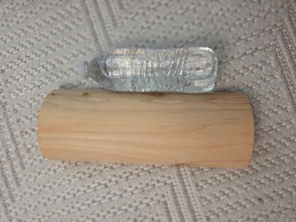 Wooden neck pillow