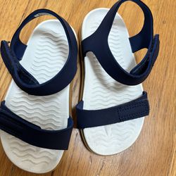 Native Sandals C10