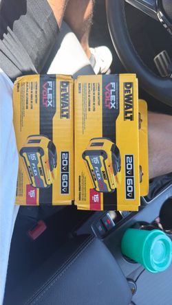 2- DeWalt flexvolt dcb615
