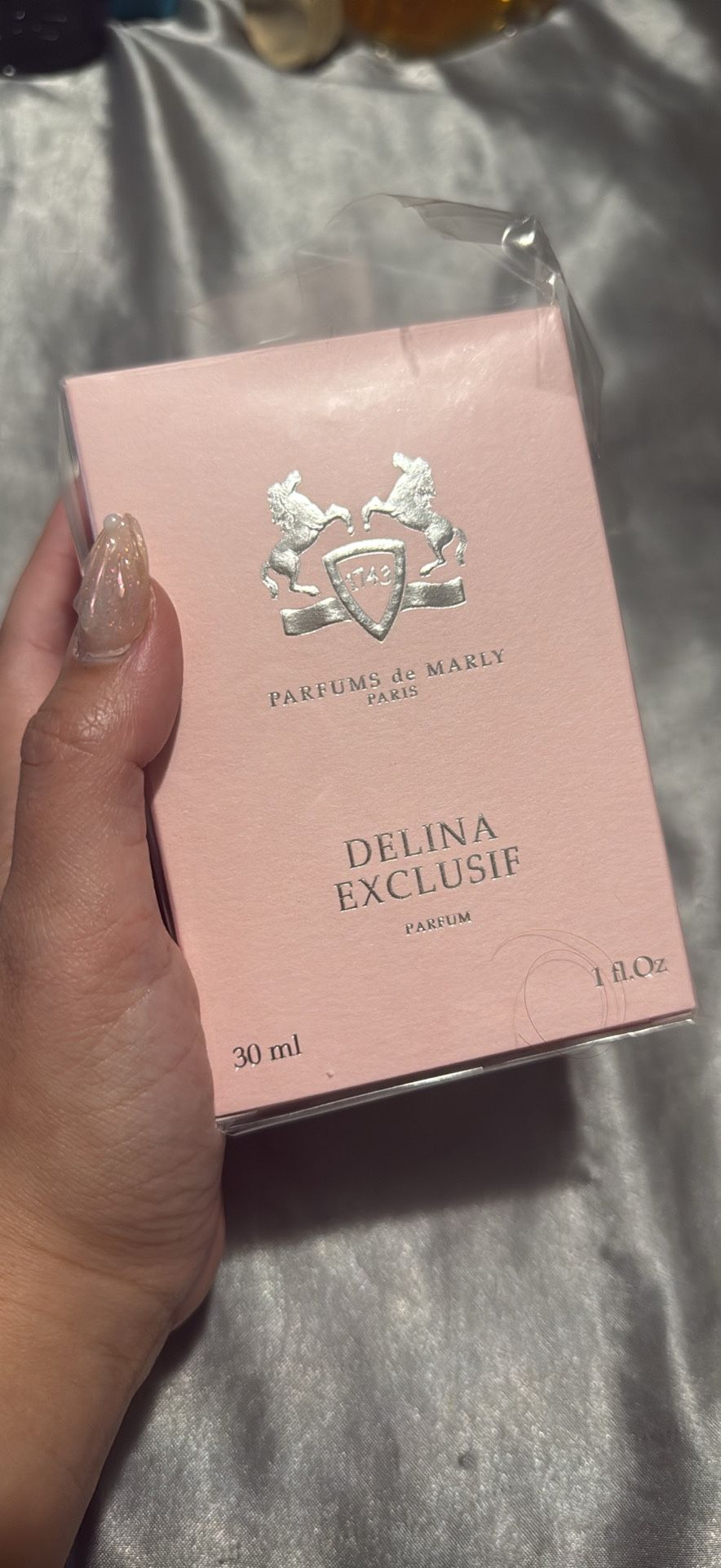 Delina Exclusive