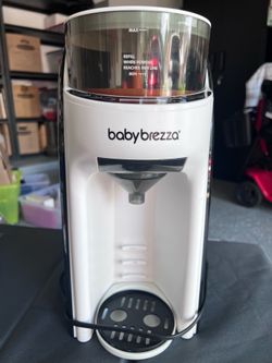Baby formula maker