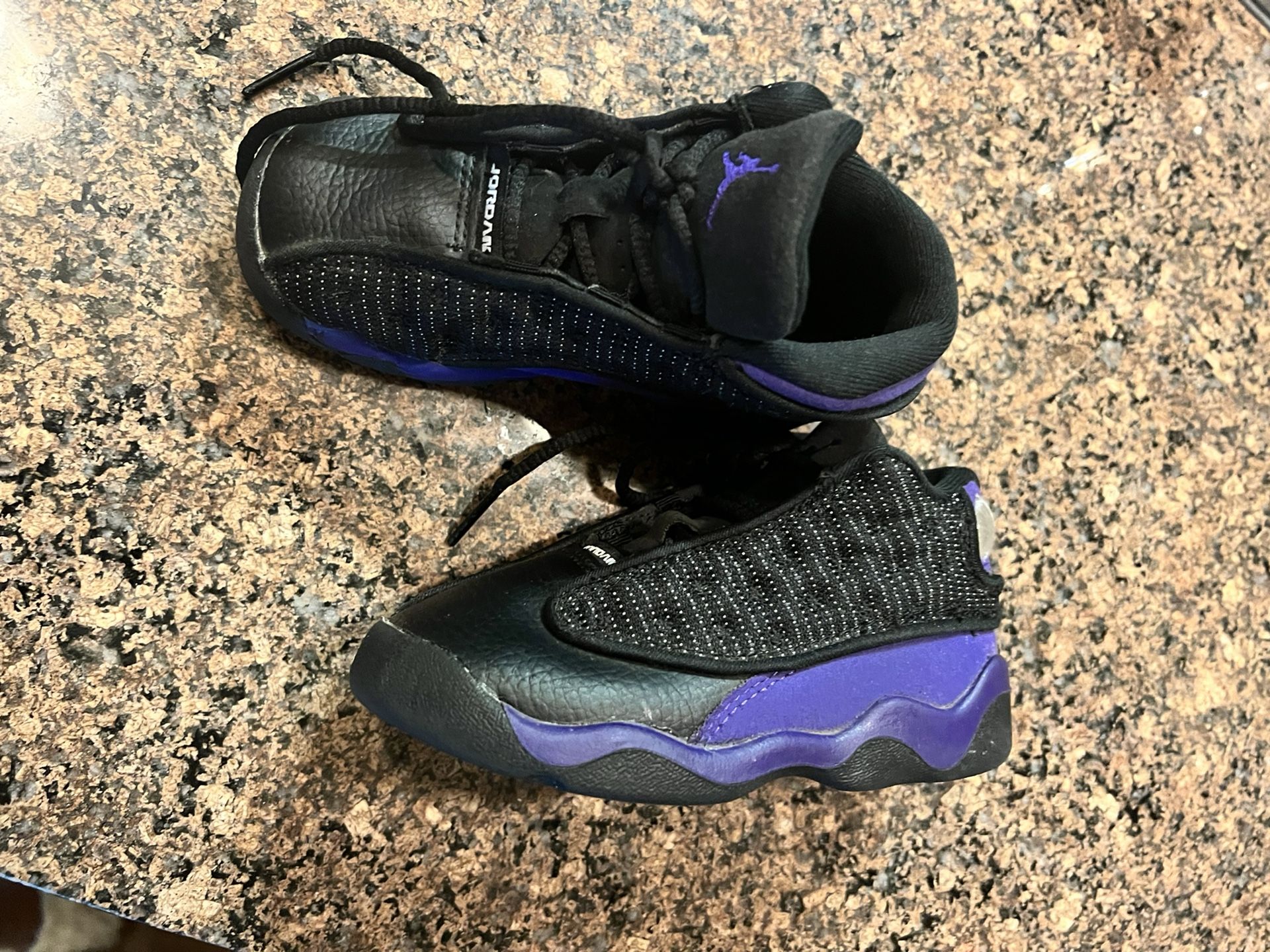 Jordan 13 Purple And Black