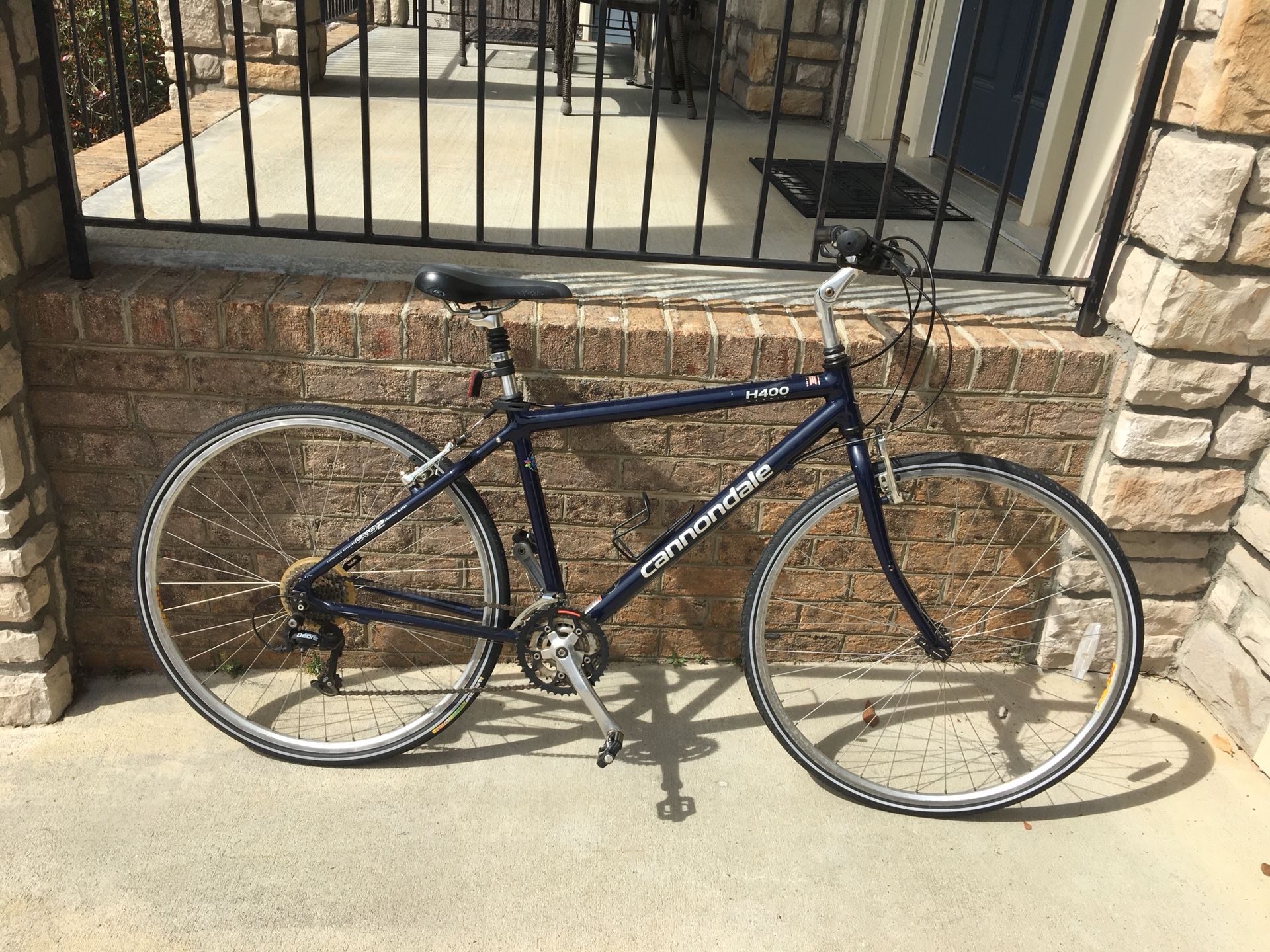 26” Cannondale H400 Hybrid Men’s Bike (18” Frame)