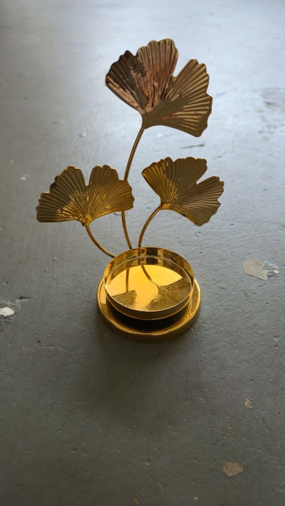 Candle Holder