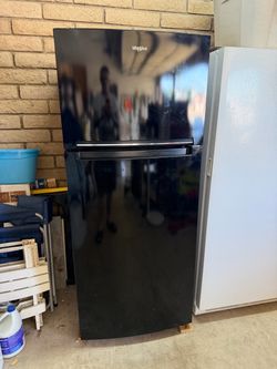 Whirlpool Black Upright Refrigerator OBO