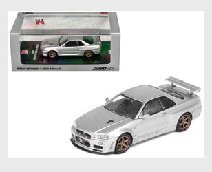 Inno64 1:64 Nissan Skyline GT-R R34 V-SPEC II In Silver