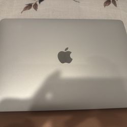 2017 MacBook Pro 13”