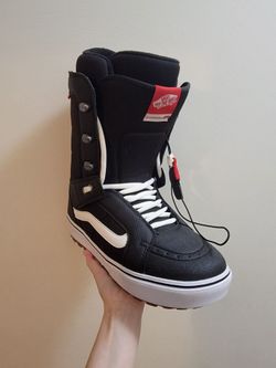 Vans snowboarding boots