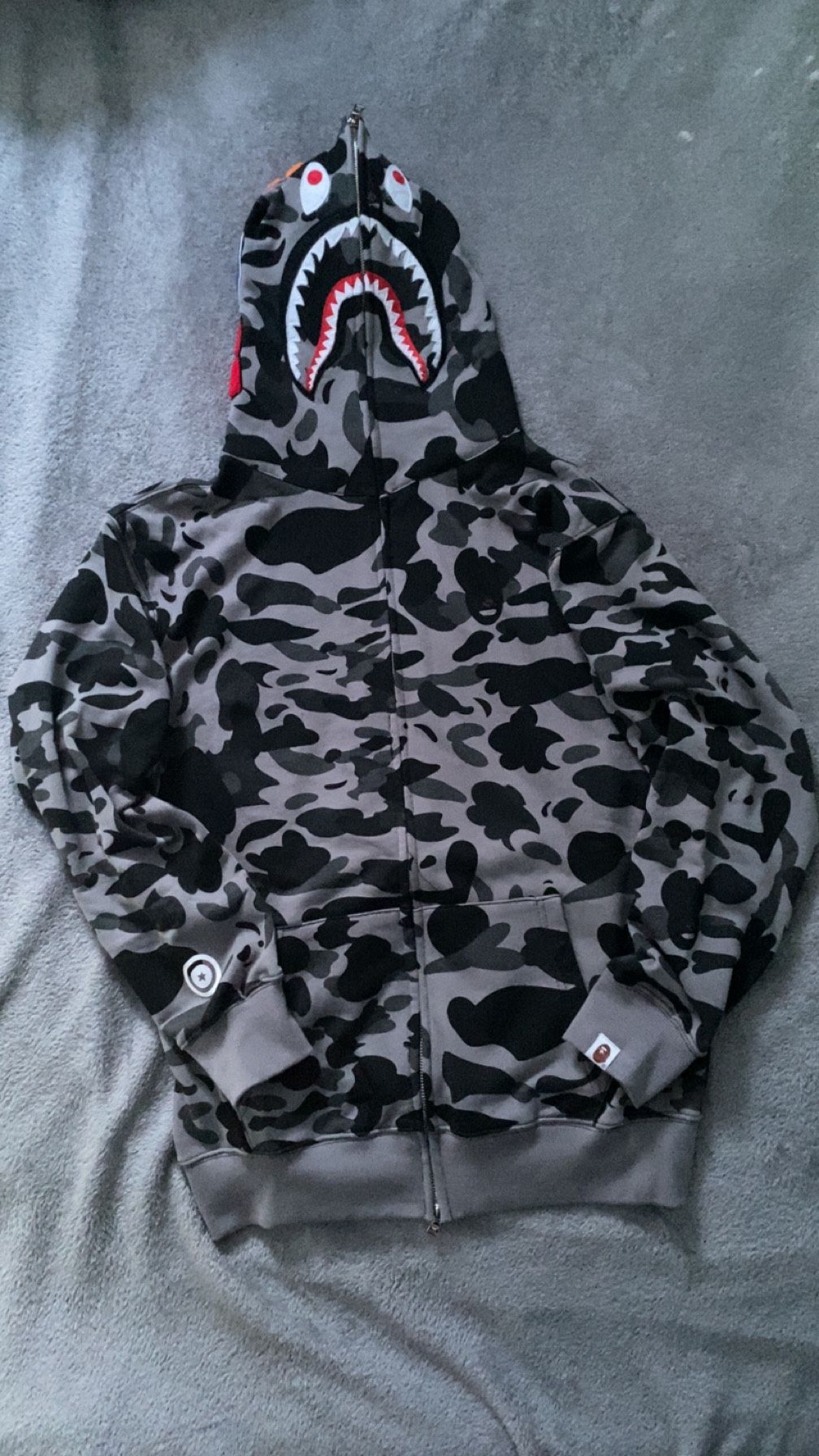 Bape zip up hoodie 