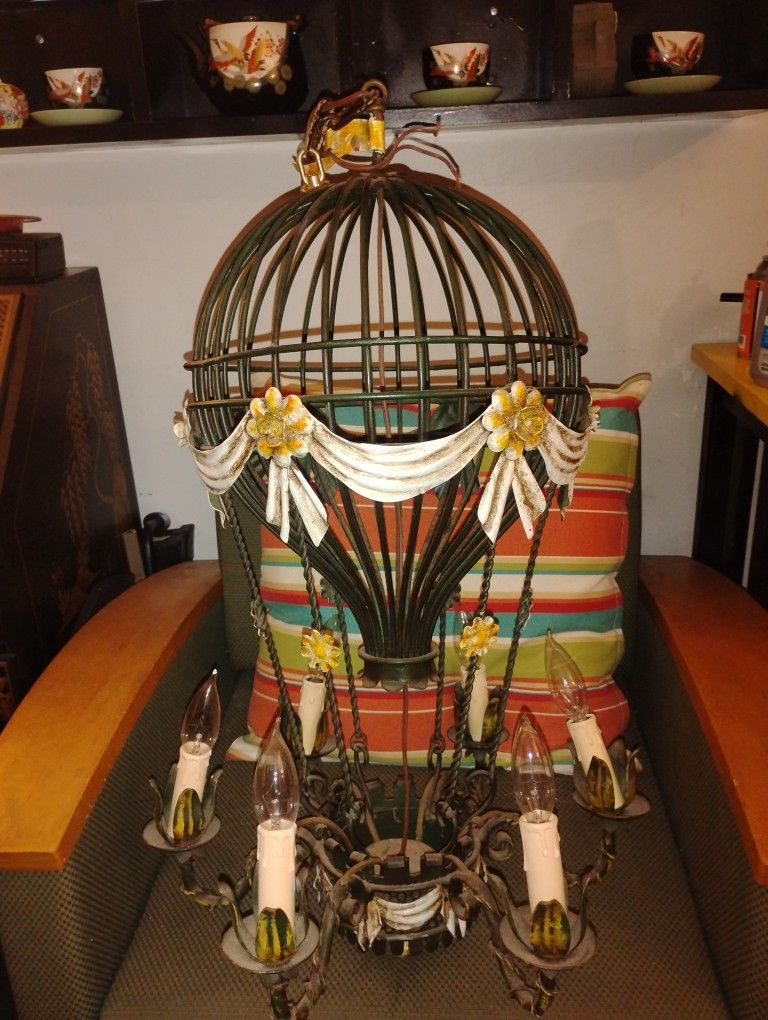 VINTAGE SIX LIGHT TOLE HOT AIR BALLOON CHANDELIER LARGE