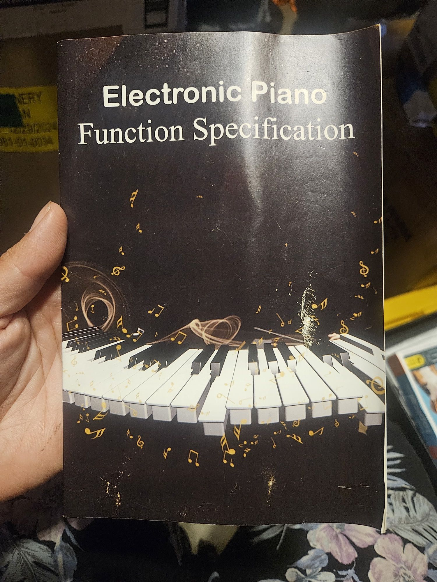 Electronic Keyboard Piano 