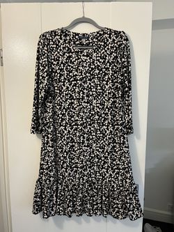 NWT Tommy Hilfiger Printed Shift Dress Ruffles Black White Size 12