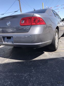 Buick Lucerne (!!Leather!!)