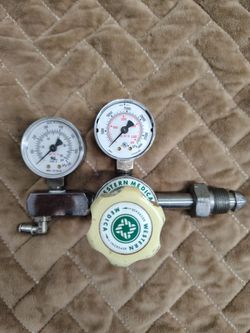 Pressure Gauge