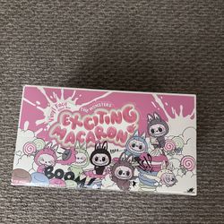 Labubu Macaron Set Sealed