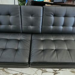 Futon With Cup Holders 