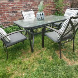 Rectangular Metal Patio Table Glass Top  4 Chairs With Cushions 60"×38"×
