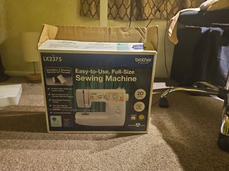 Full Size Sewing Machine ( Used Just Twice) 