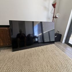 65’’ Samsung Smart TV 